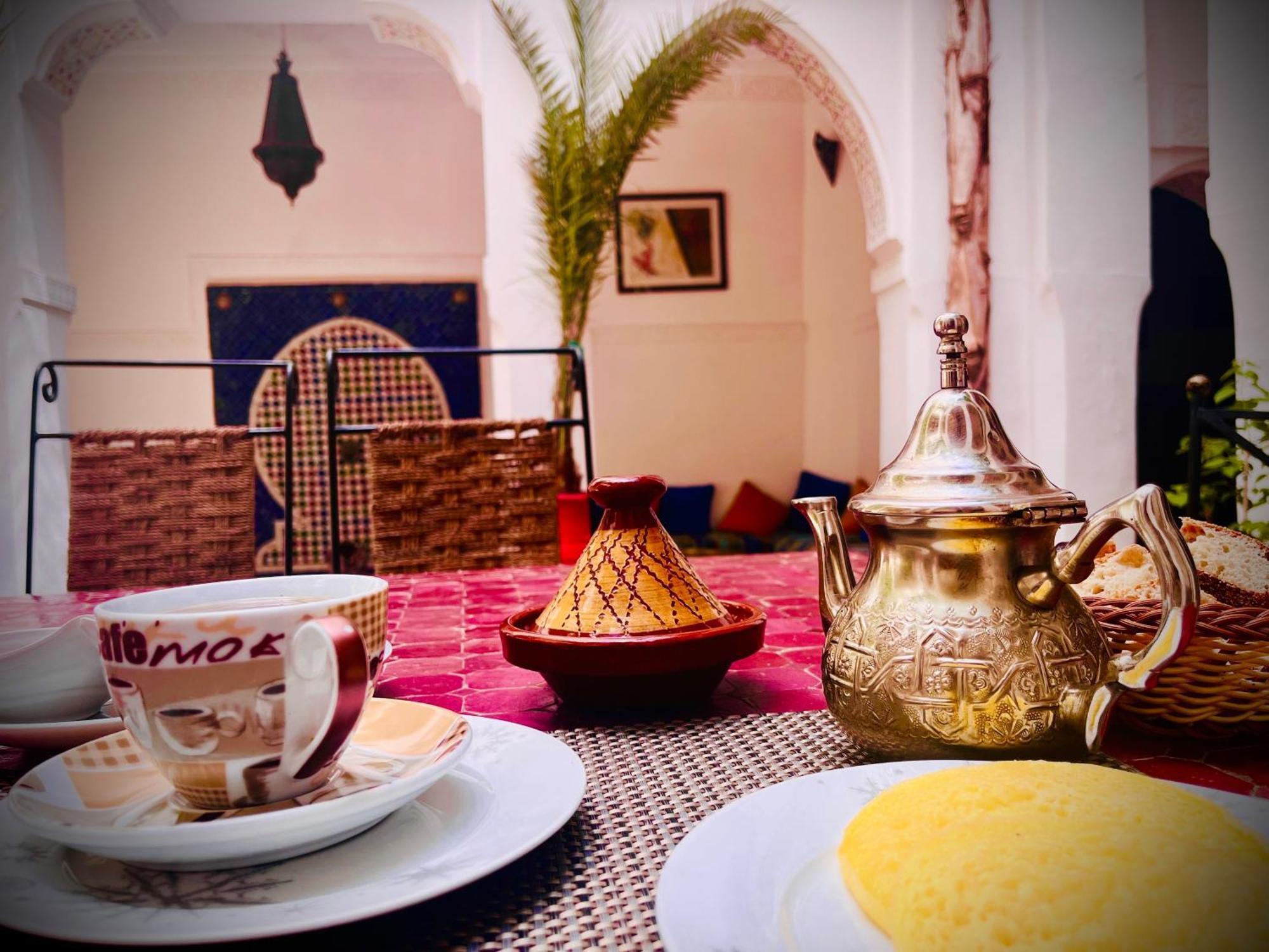 Riad Le Dromadaire Bleu By Weekome Marrakesh Exterior foto